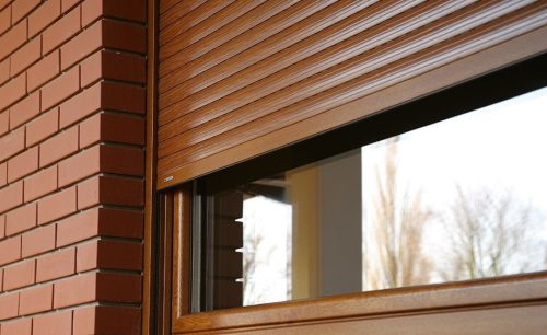 Alumínium redőny, famintás fóliával (aranytölgy, dió, mahagóni)